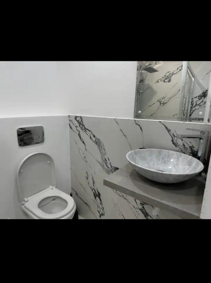 Piata Libertatii Apartament 1 Room 티미쇼아라 외부 사진